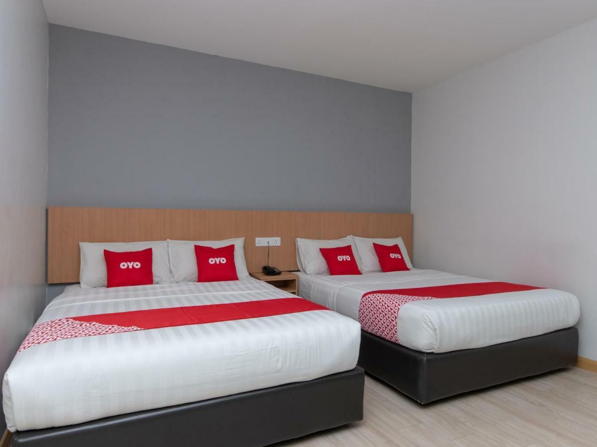 Oyo 89344 Labuan Avenue Hotel Zewnętrze zdjęcie